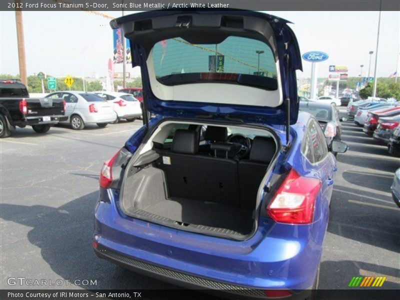 Sonic Blue Metallic / Arctic White Leather 2012 Ford Focus Titanium 5-Door