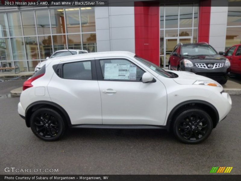 Pearl White / Black/Silver Trim 2013 Nissan Juke S AWD
