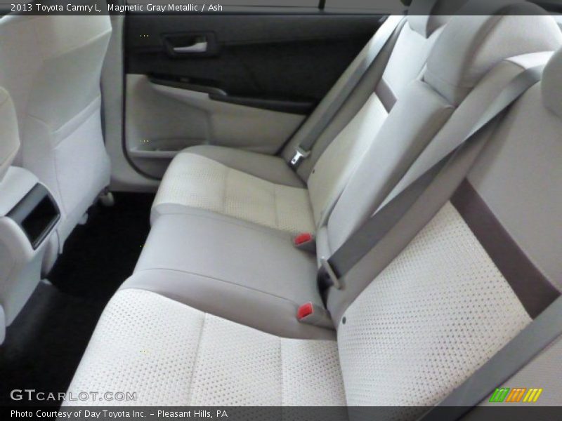 Magnetic Gray Metallic / Ash 2013 Toyota Camry L