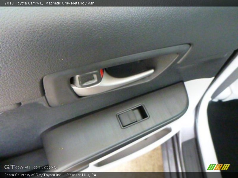 Magnetic Gray Metallic / Ash 2013 Toyota Camry L