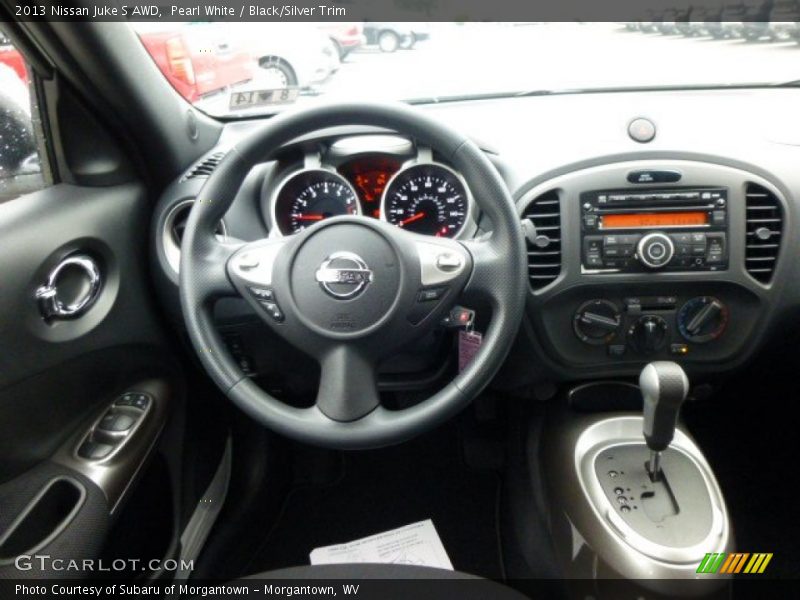 Pearl White / Black/Silver Trim 2013 Nissan Juke S AWD