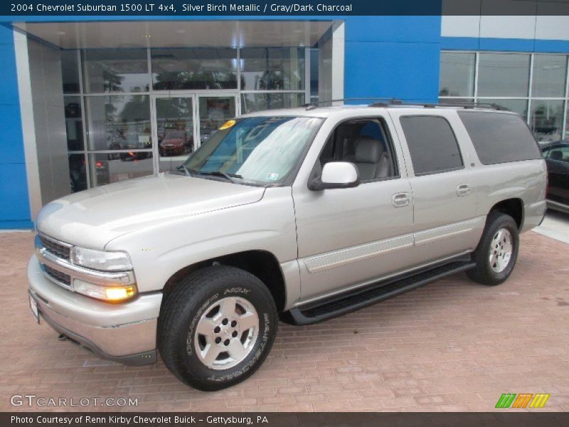 Silver Birch Metallic / Gray/Dark Charcoal 2004 Chevrolet Suburban 1500 LT 4x4