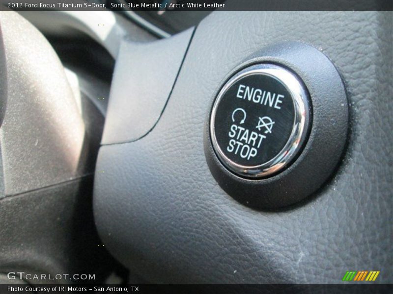 Sonic Blue Metallic / Arctic White Leather 2012 Ford Focus Titanium 5-Door