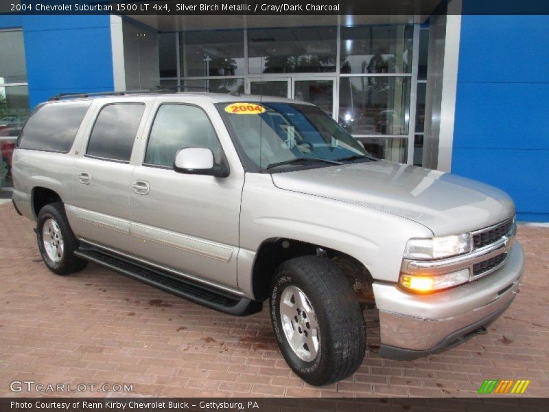 Silver Birch Metallic / Gray/Dark Charcoal 2004 Chevrolet Suburban 1500 LT 4x4