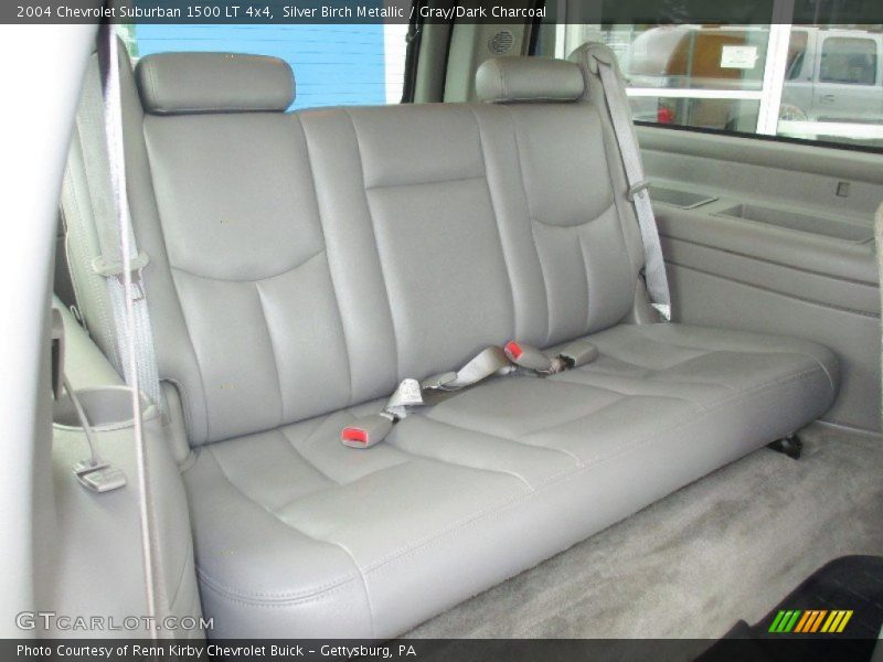 Silver Birch Metallic / Gray/Dark Charcoal 2004 Chevrolet Suburban 1500 LT 4x4