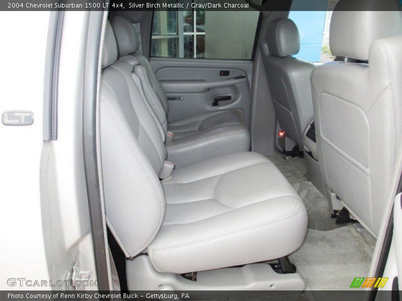 Silver Birch Metallic / Gray/Dark Charcoal 2004 Chevrolet Suburban 1500 LT 4x4