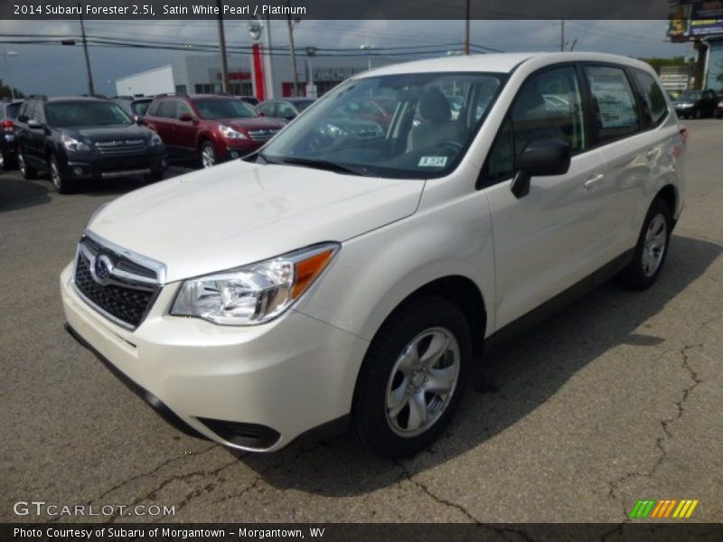 Satin White Pearl / Platinum 2014 Subaru Forester 2.5i