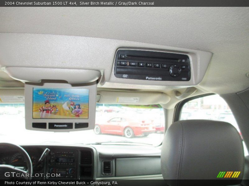 Silver Birch Metallic / Gray/Dark Charcoal 2004 Chevrolet Suburban 1500 LT 4x4