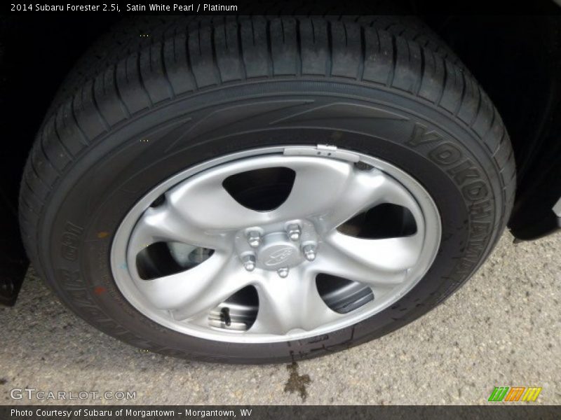 Satin White Pearl / Platinum 2014 Subaru Forester 2.5i