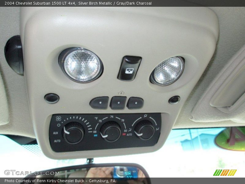 Silver Birch Metallic / Gray/Dark Charcoal 2004 Chevrolet Suburban 1500 LT 4x4