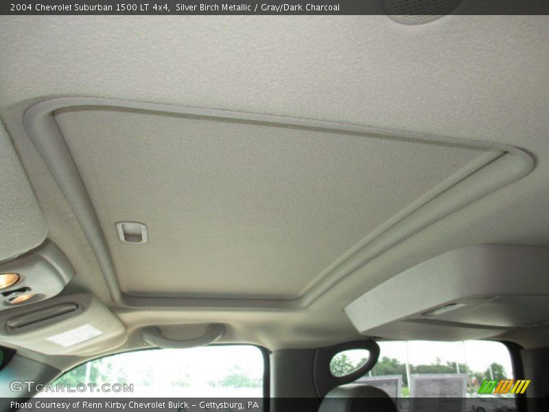 Silver Birch Metallic / Gray/Dark Charcoal 2004 Chevrolet Suburban 1500 LT 4x4