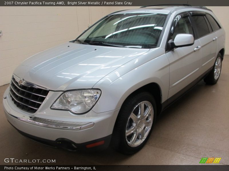 Bright Silver Metallic / Pastel Slate Gray 2007 Chrysler Pacifica Touring AWD