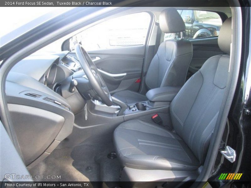 Tuxedo Black / Charcoal Black 2014 Ford Focus SE Sedan