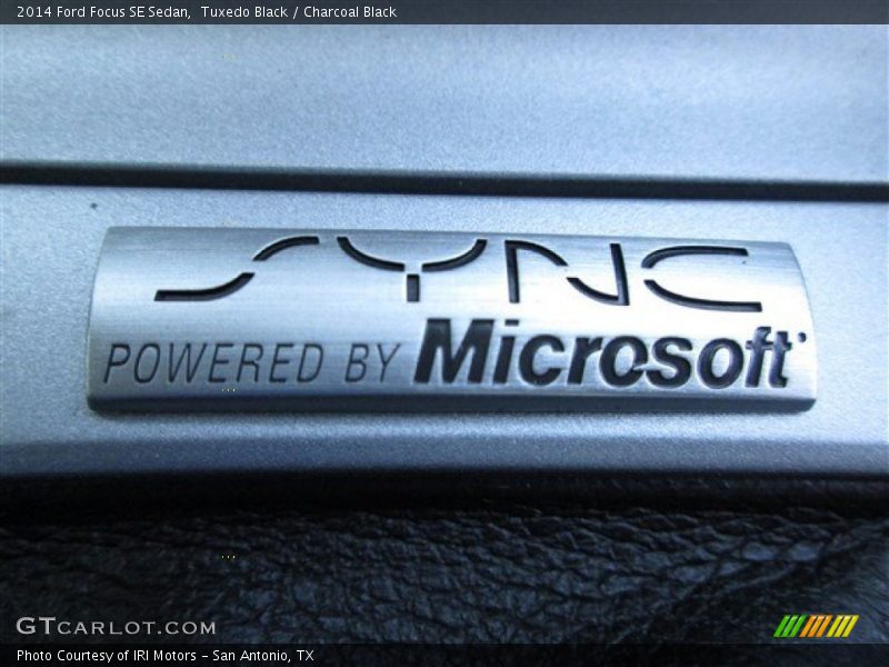 Tuxedo Black / Charcoal Black 2014 Ford Focus SE Sedan