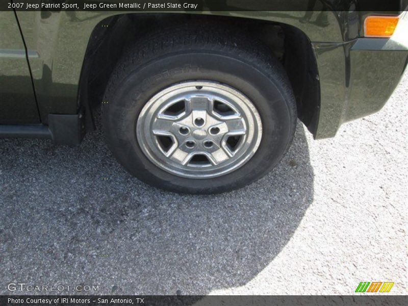 Jeep Green Metallic / Pastel Slate Gray 2007 Jeep Patriot Sport