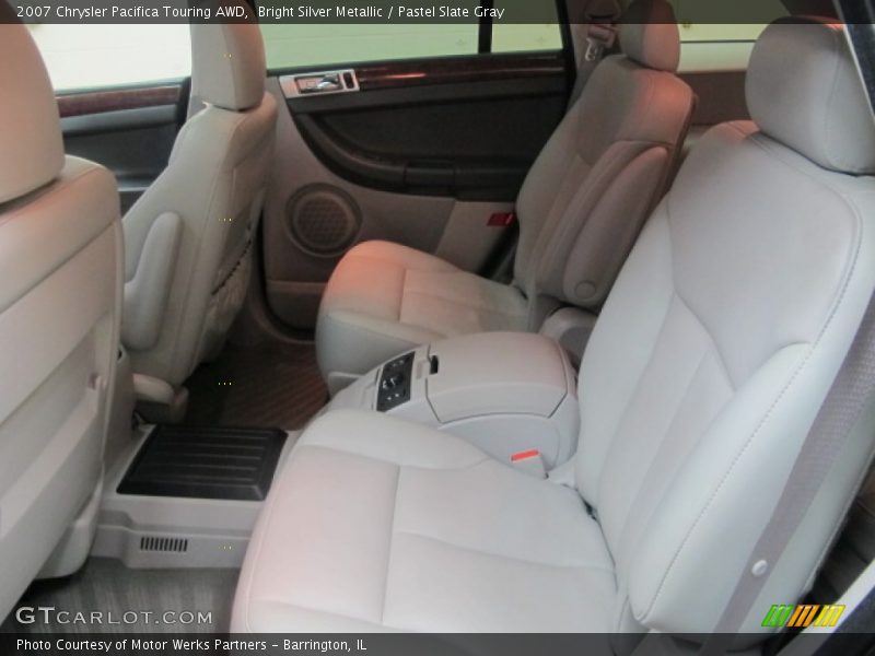 Bright Silver Metallic / Pastel Slate Gray 2007 Chrysler Pacifica Touring AWD