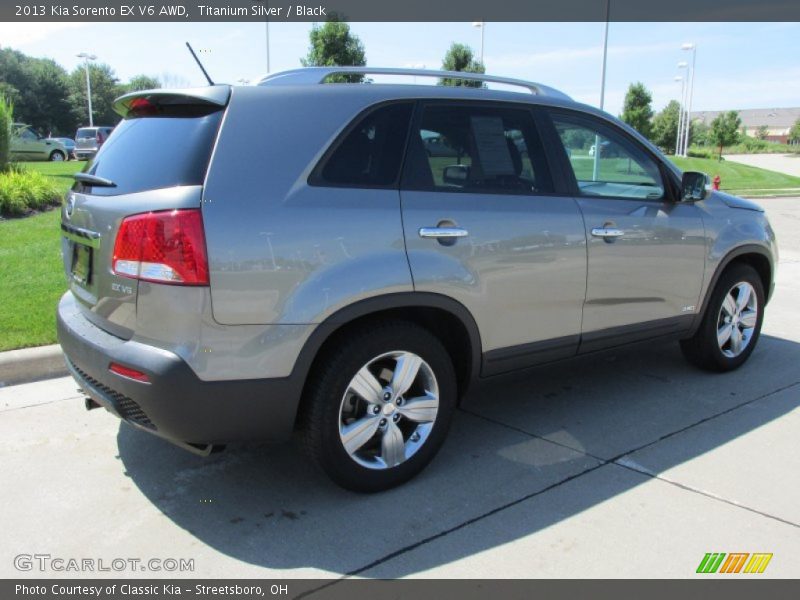 Titanium Silver / Black 2013 Kia Sorento EX V6 AWD