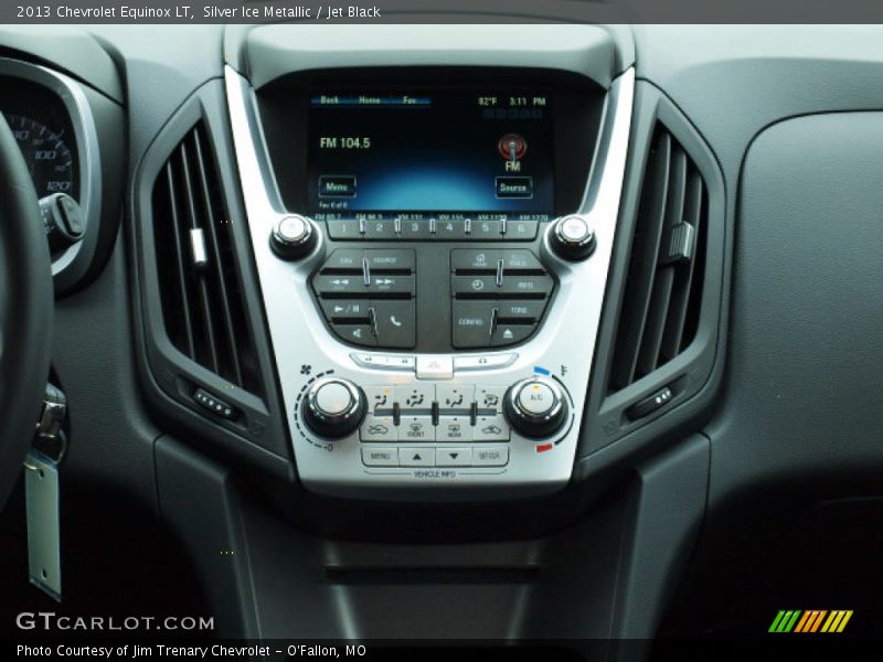 Silver Ice Metallic / Jet Black 2013 Chevrolet Equinox LT
