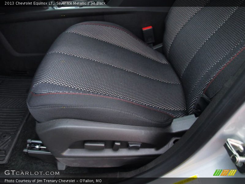 Silver Ice Metallic / Jet Black 2013 Chevrolet Equinox LT
