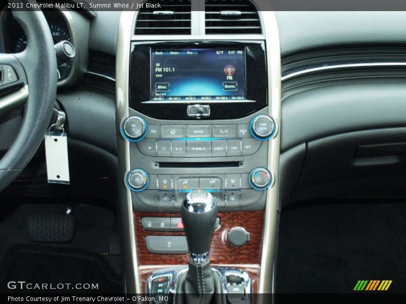 Summit White / Jet Black 2013 Chevrolet Malibu LT