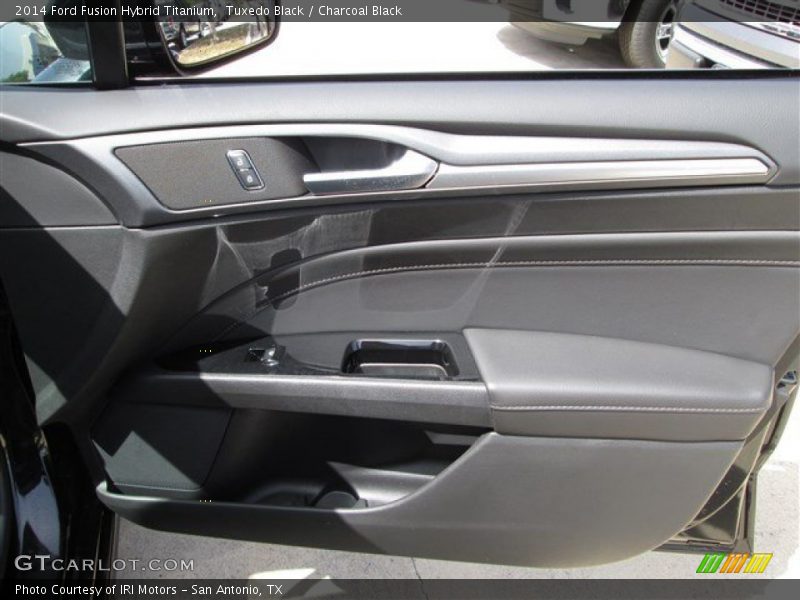 Door Panel of 2014 Fusion Hybrid Titanium