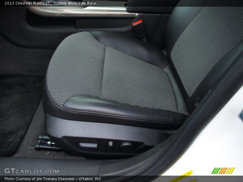 Summit White / Jet Black 2013 Chevrolet Malibu LT