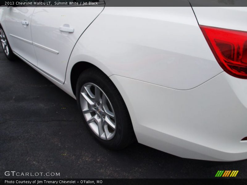 Summit White / Jet Black 2013 Chevrolet Malibu LT