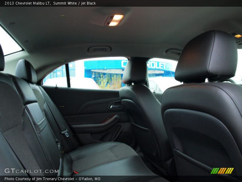 Summit White / Jet Black 2013 Chevrolet Malibu LT