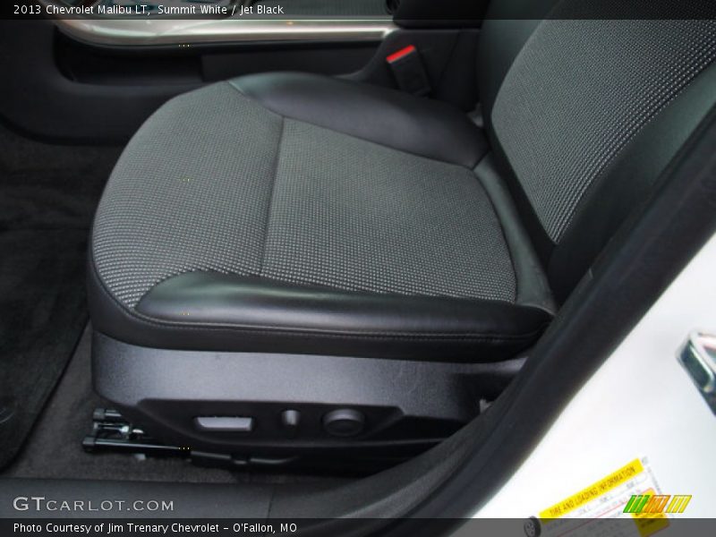 Summit White / Jet Black 2013 Chevrolet Malibu LT