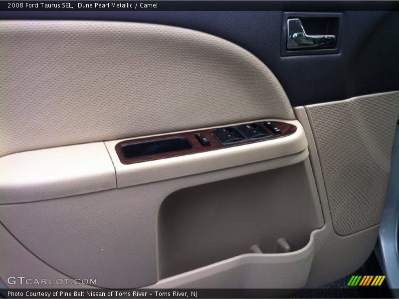 Dune Pearl Metallic / Camel 2008 Ford Taurus SEL