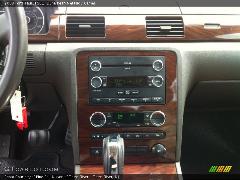 Dune Pearl Metallic / Camel 2008 Ford Taurus SEL