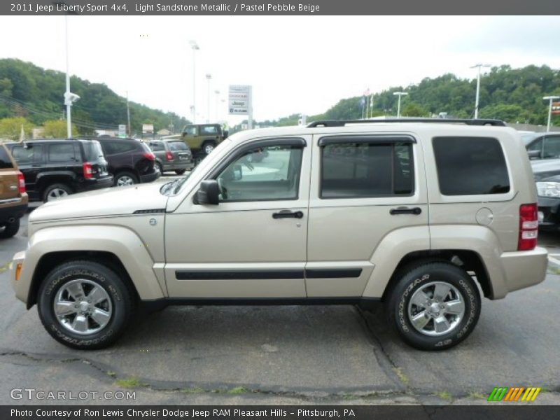 Light Sandstone Metallic / Pastel Pebble Beige 2011 Jeep Liberty Sport 4x4