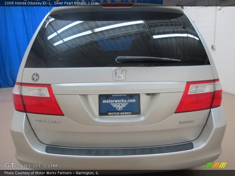 Silver Pearl Metallic / Gray 2006 Honda Odyssey EX-L