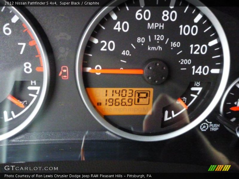 Super Black / Graphite 2012 Nissan Pathfinder S 4x4