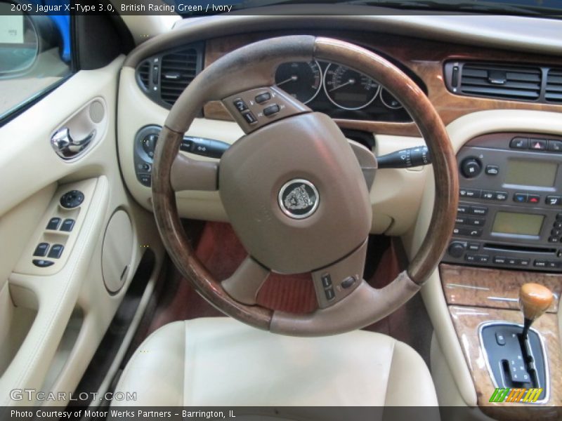 British Racing Green / Ivory 2005 Jaguar X-Type 3.0