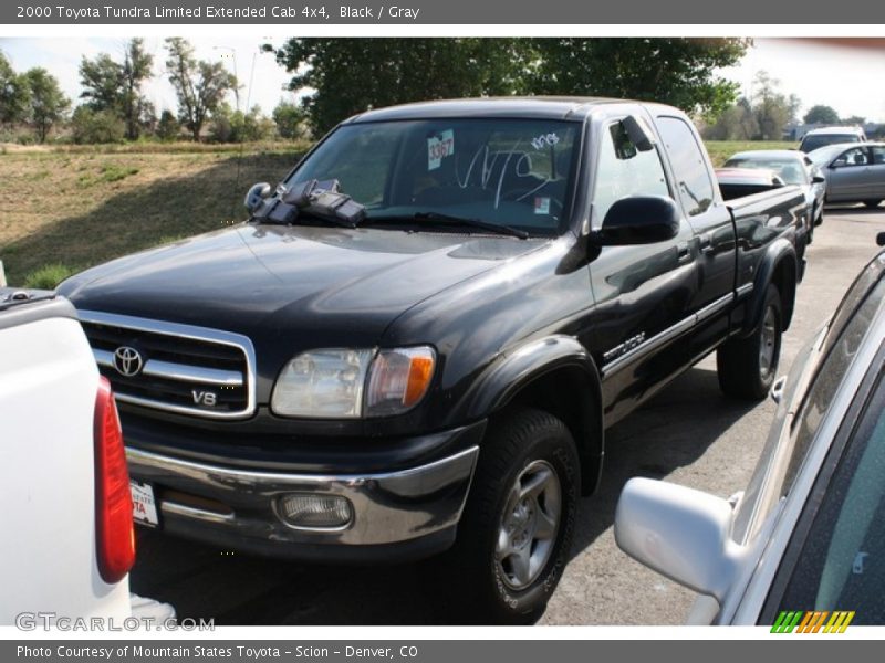 Black / Gray 2000 Toyota Tundra Limited Extended Cab 4x4