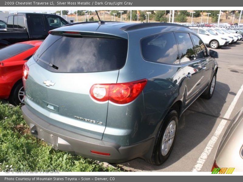 Silver Moss Metallic / Dark Gray/Light Gray 2009 Chevrolet Traverse LS