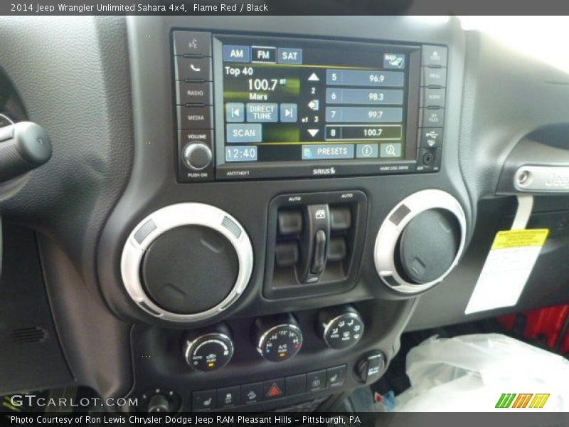 Controls of 2014 Wrangler Unlimited Sahara 4x4