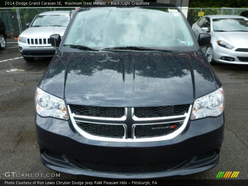 Maximum Steel Metallic / Black/Light Graystone 2014 Dodge Grand Caravan SE