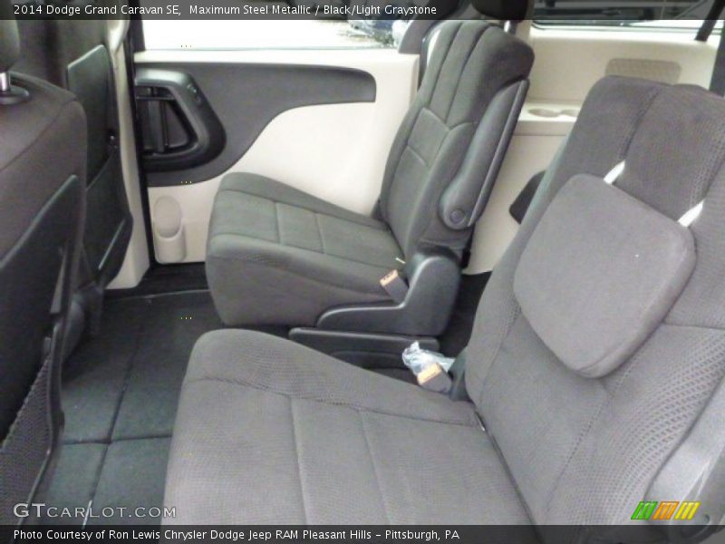 Maximum Steel Metallic / Black/Light Graystone 2014 Dodge Grand Caravan SE