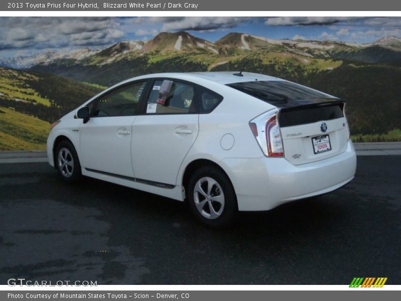 Blizzard White Pearl / Dark Gray 2013 Toyota Prius Four Hybrid