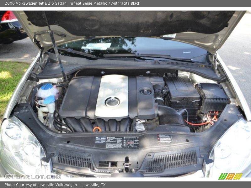 Wheat Beige Metallic / Anthracite Black 2006 Volkswagen Jetta 2.5 Sedan