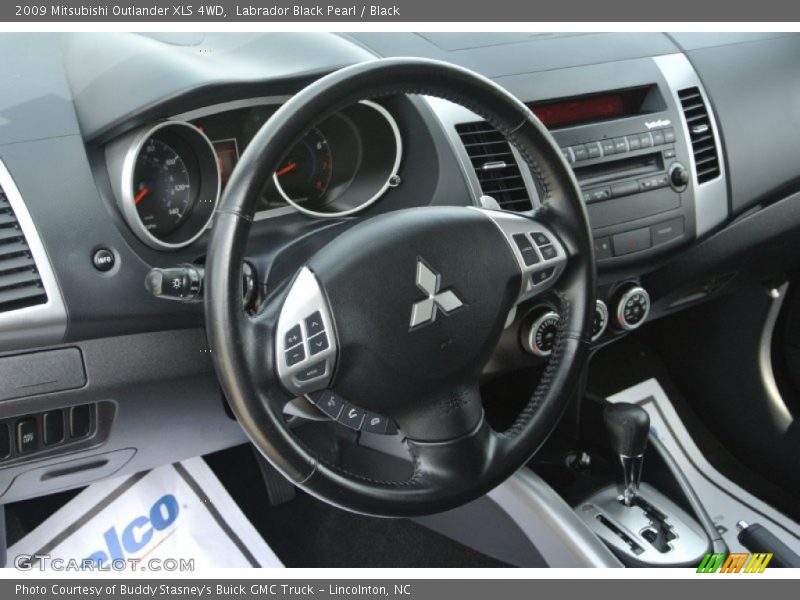 Labrador Black Pearl / Black 2009 Mitsubishi Outlander XLS 4WD