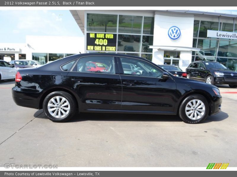 Black / Titan Black 2012 Volkswagen Passat 2.5L S