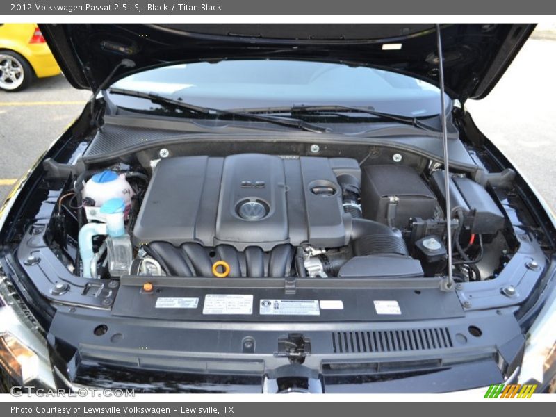 Black / Titan Black 2012 Volkswagen Passat 2.5L S