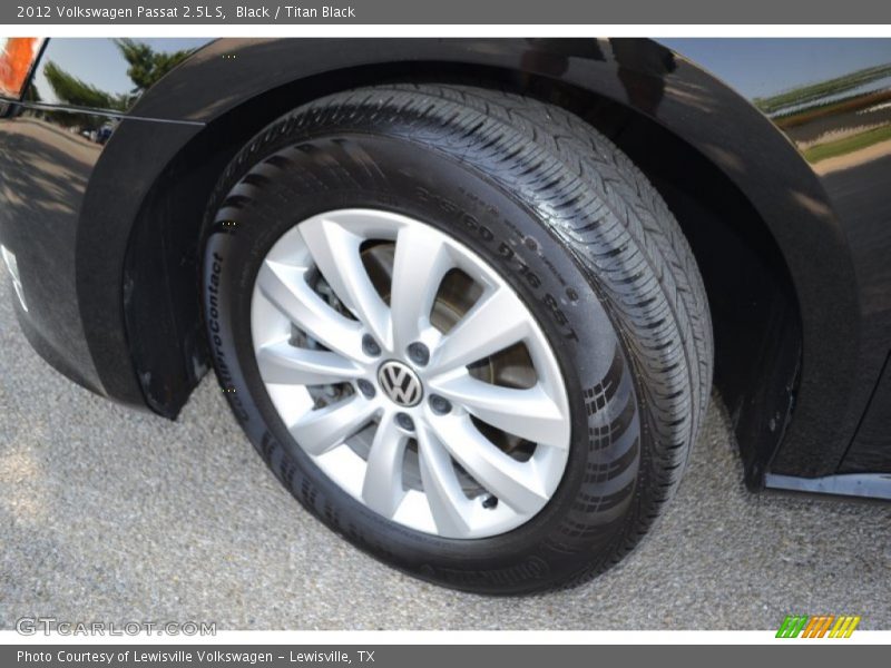 Black / Titan Black 2012 Volkswagen Passat 2.5L S