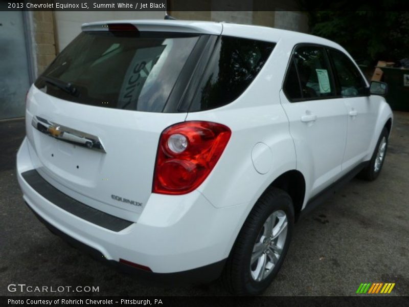 Summit White / Jet Black 2013 Chevrolet Equinox LS