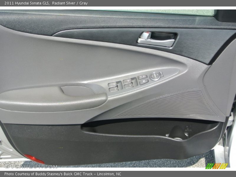 Radiant Silver / Gray 2011 Hyundai Sonata GLS
