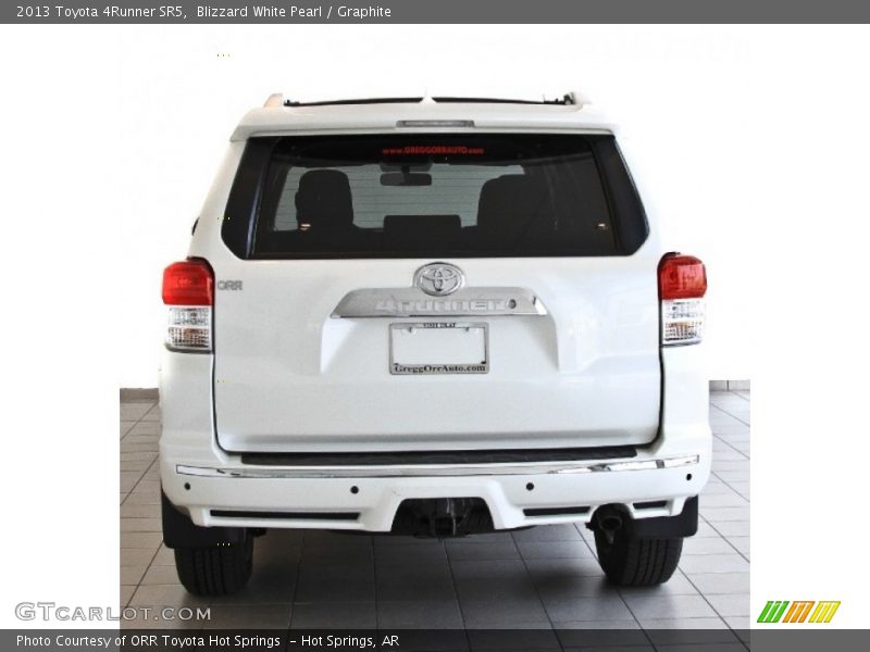 Blizzard White Pearl / Graphite 2013 Toyota 4Runner SR5