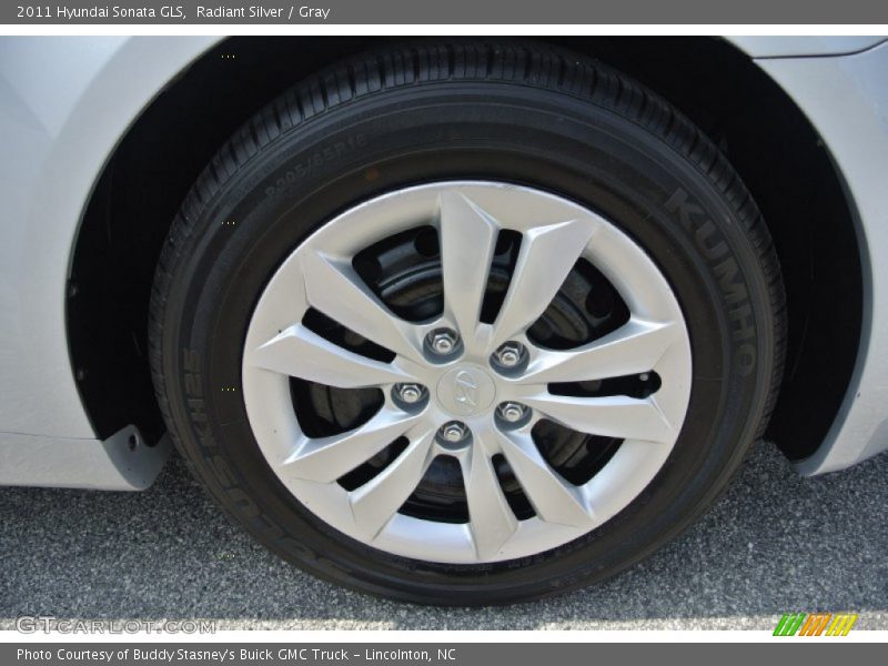 Radiant Silver / Gray 2011 Hyundai Sonata GLS